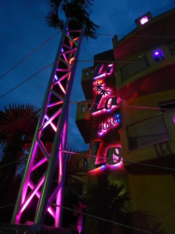 Lilalo Ηotel Paralia Katerinis Bagian luar foto