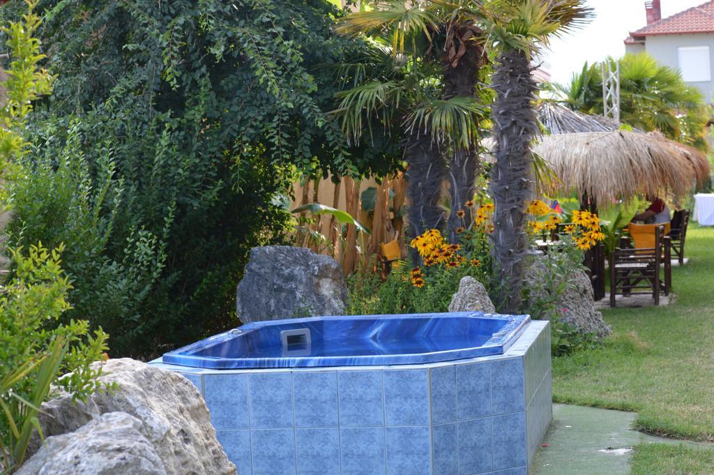 Lilalo Ηotel Paralia Katerinis Bagian luar foto
