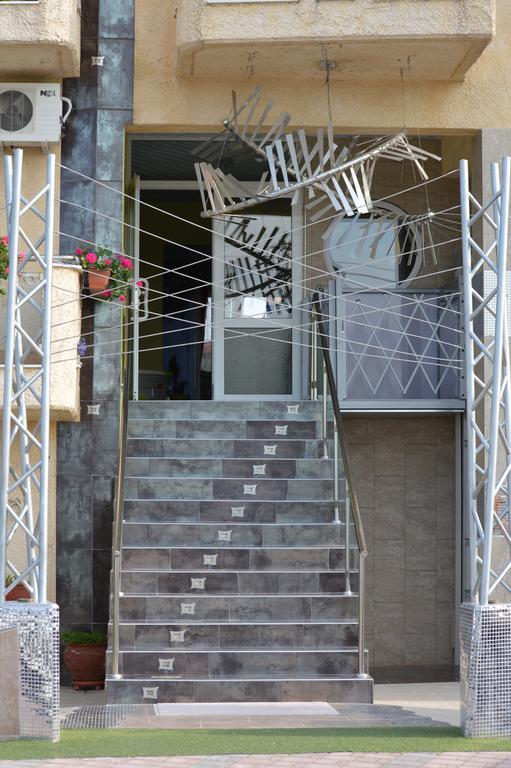 Lilalo Ηotel Paralia Katerinis Bagian luar foto