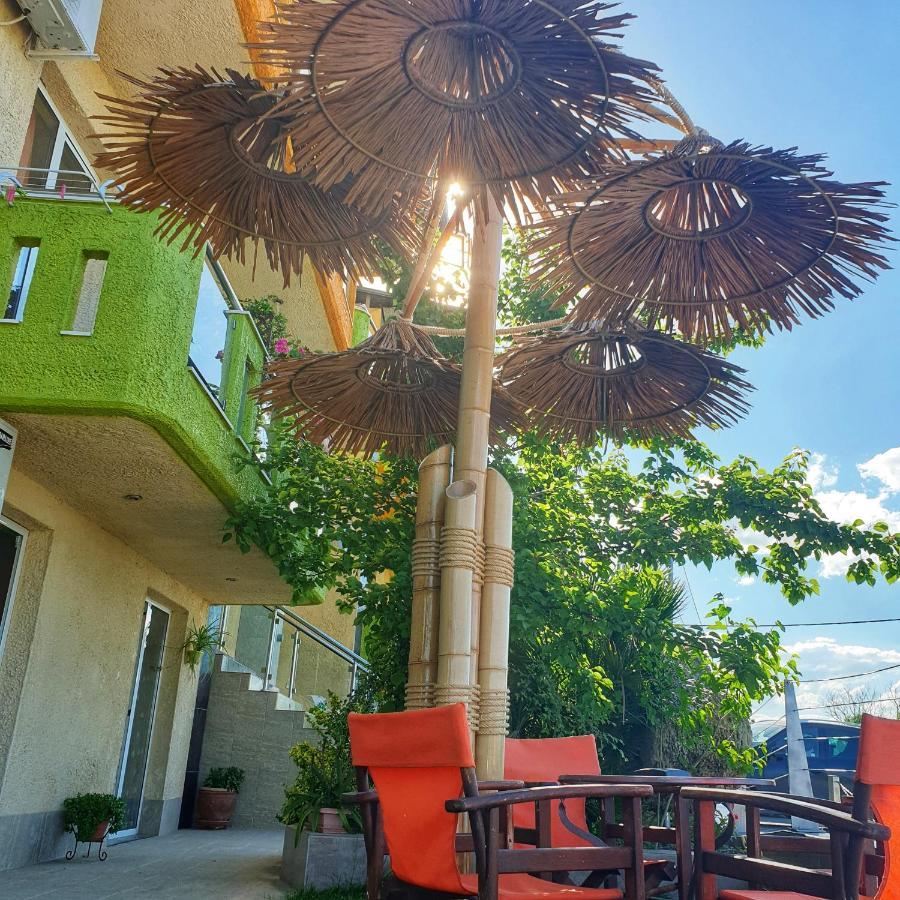 Lilalo Ηotel Paralia Katerinis Bagian luar foto